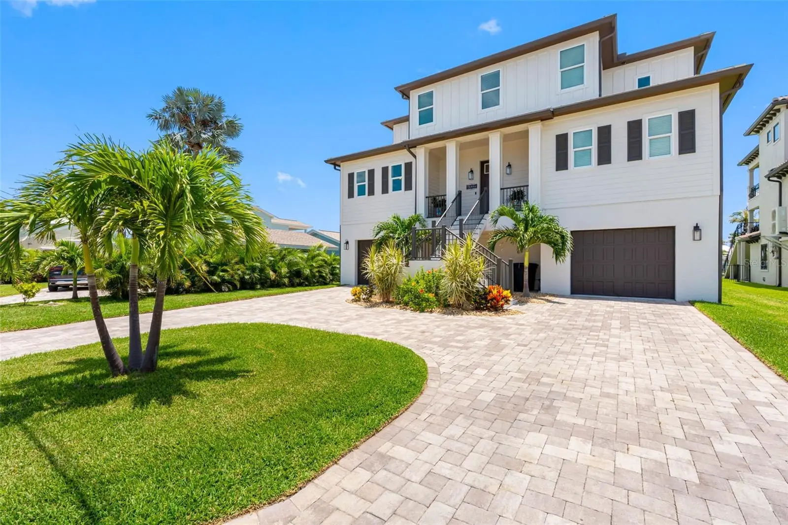 16025 Redington Drive, FL