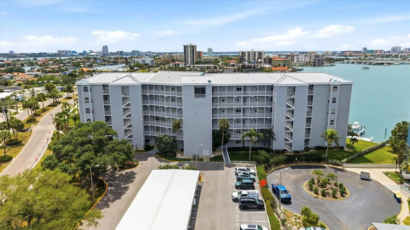 610 Island Way, FL