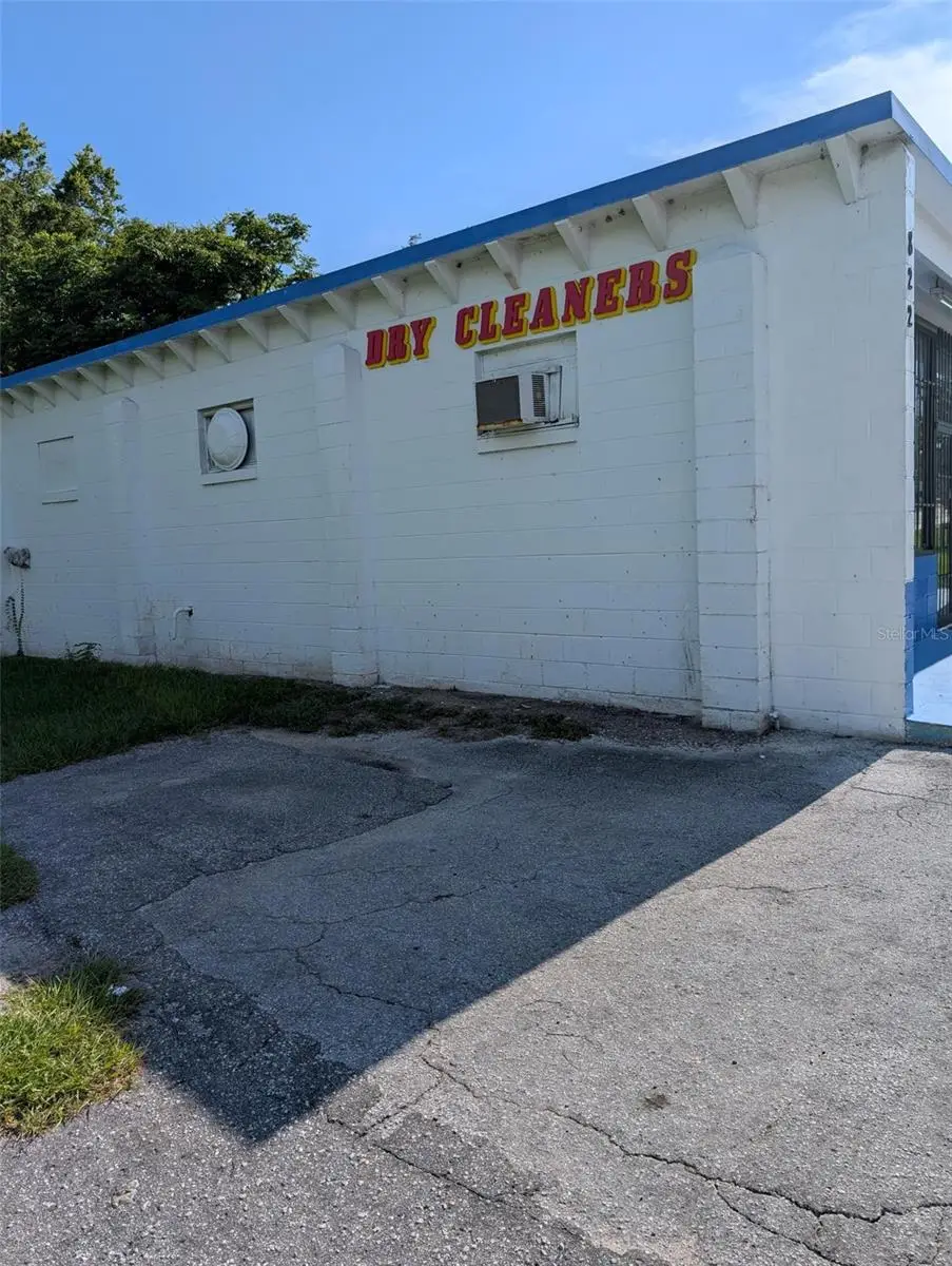 822 Broadway St, FL