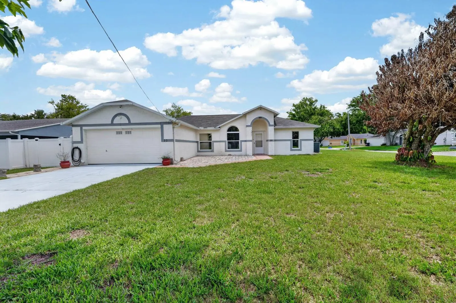 20 Lake Meadow Way, FL