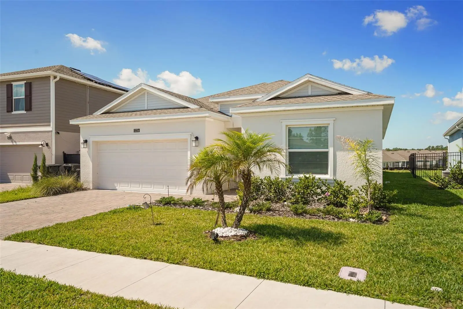 5256 Dagenham Drive, FL