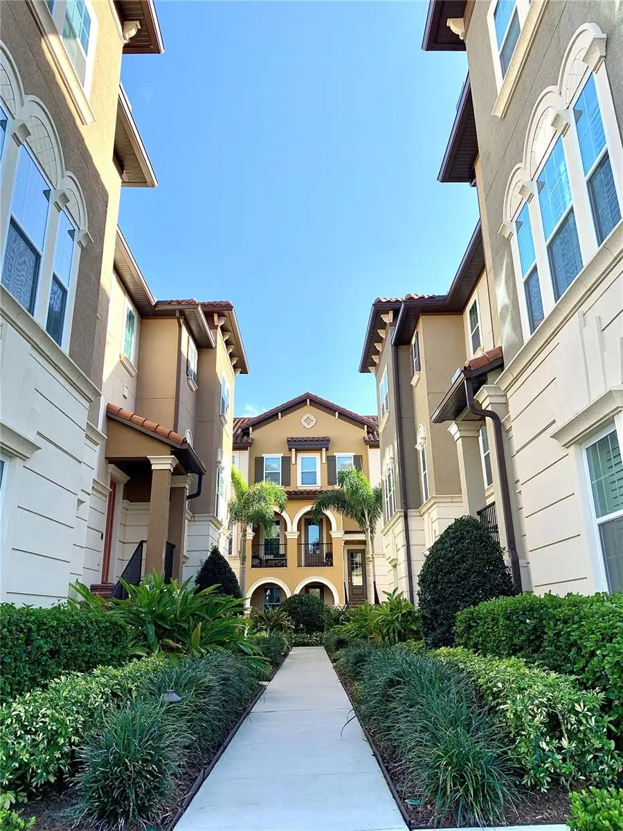 1220 Lobelia Drive, FL