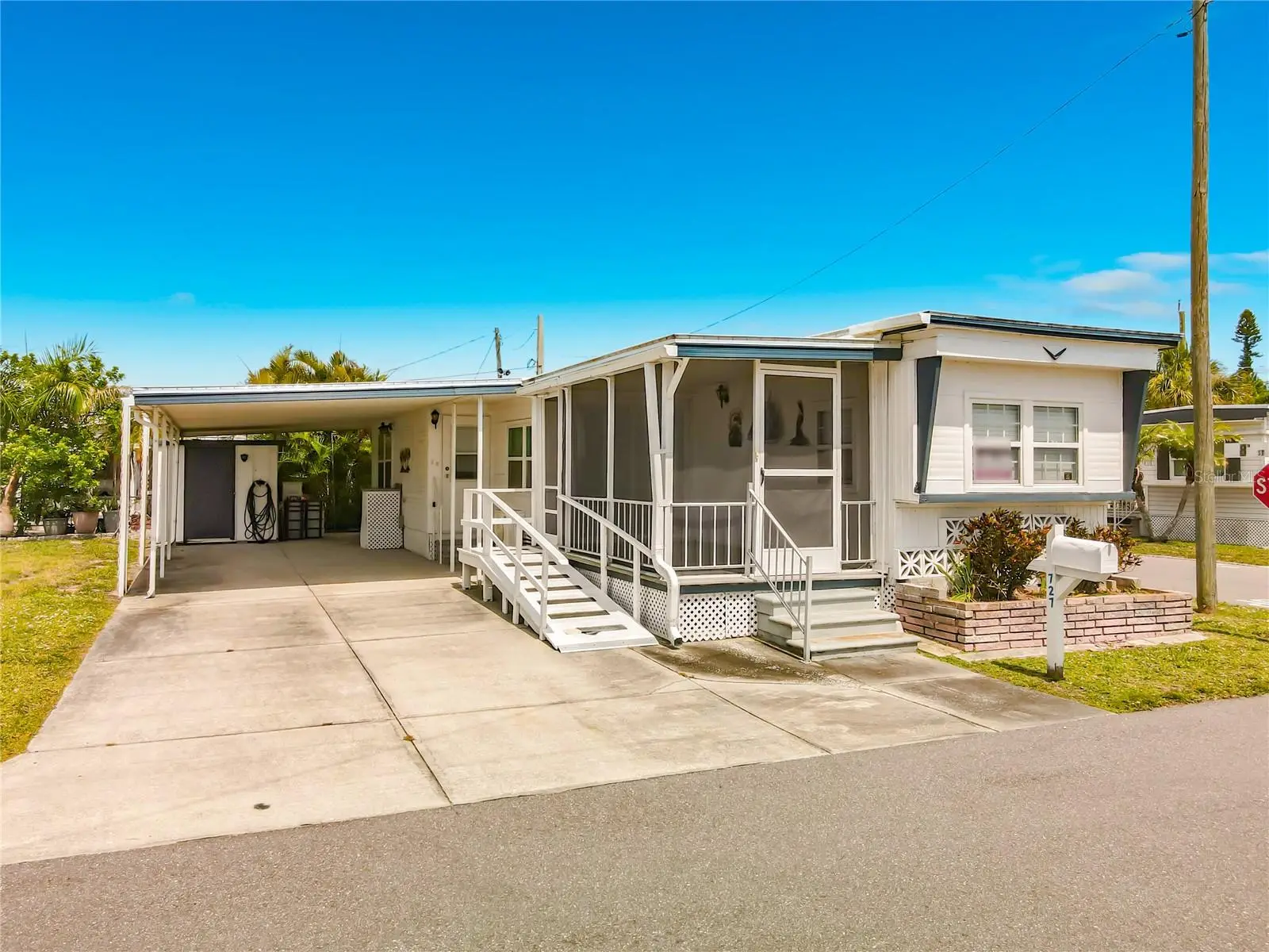 800 32nd Avenue, FL