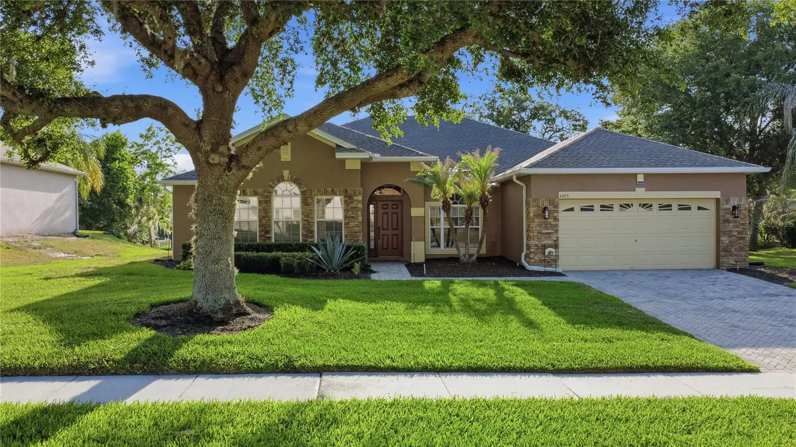 4203 Rock Hill Loop, FL