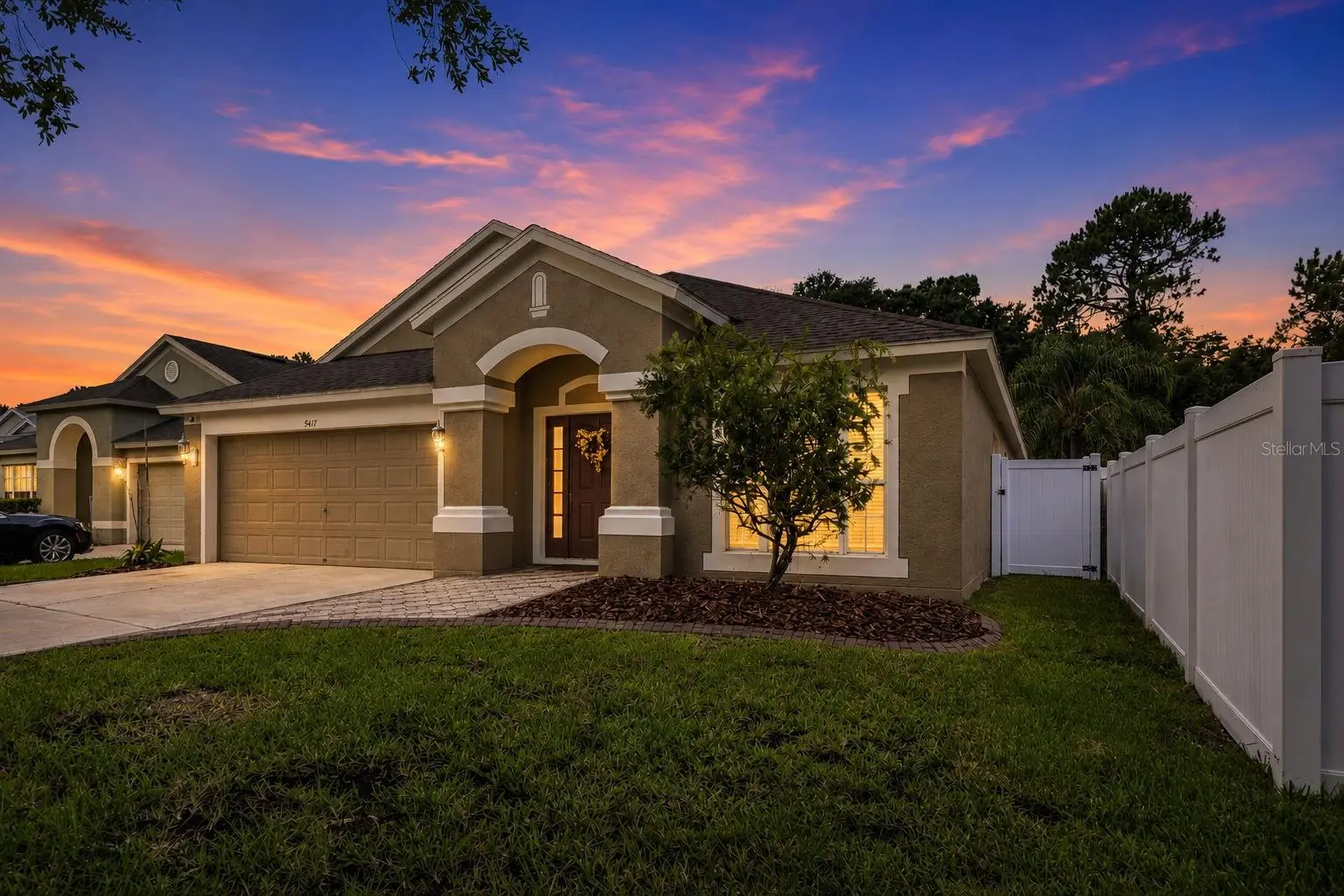 5417 Algerine Pl, FL