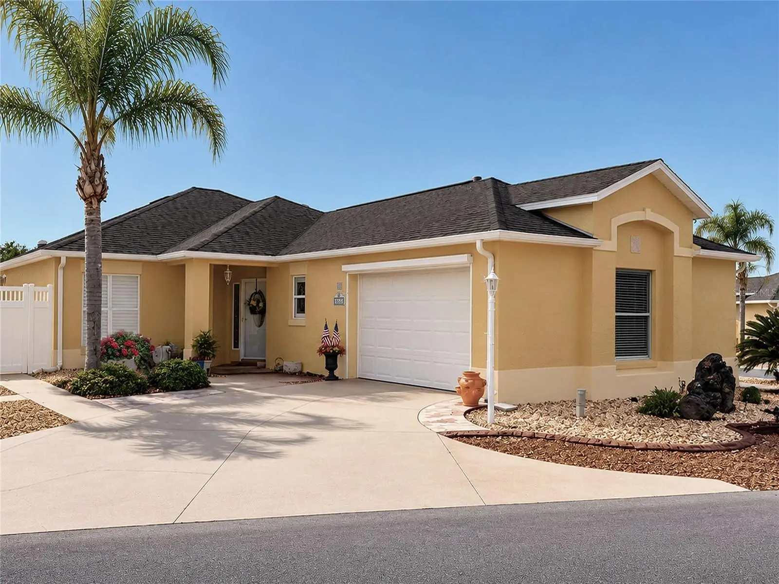 853 Winchester Court, FL