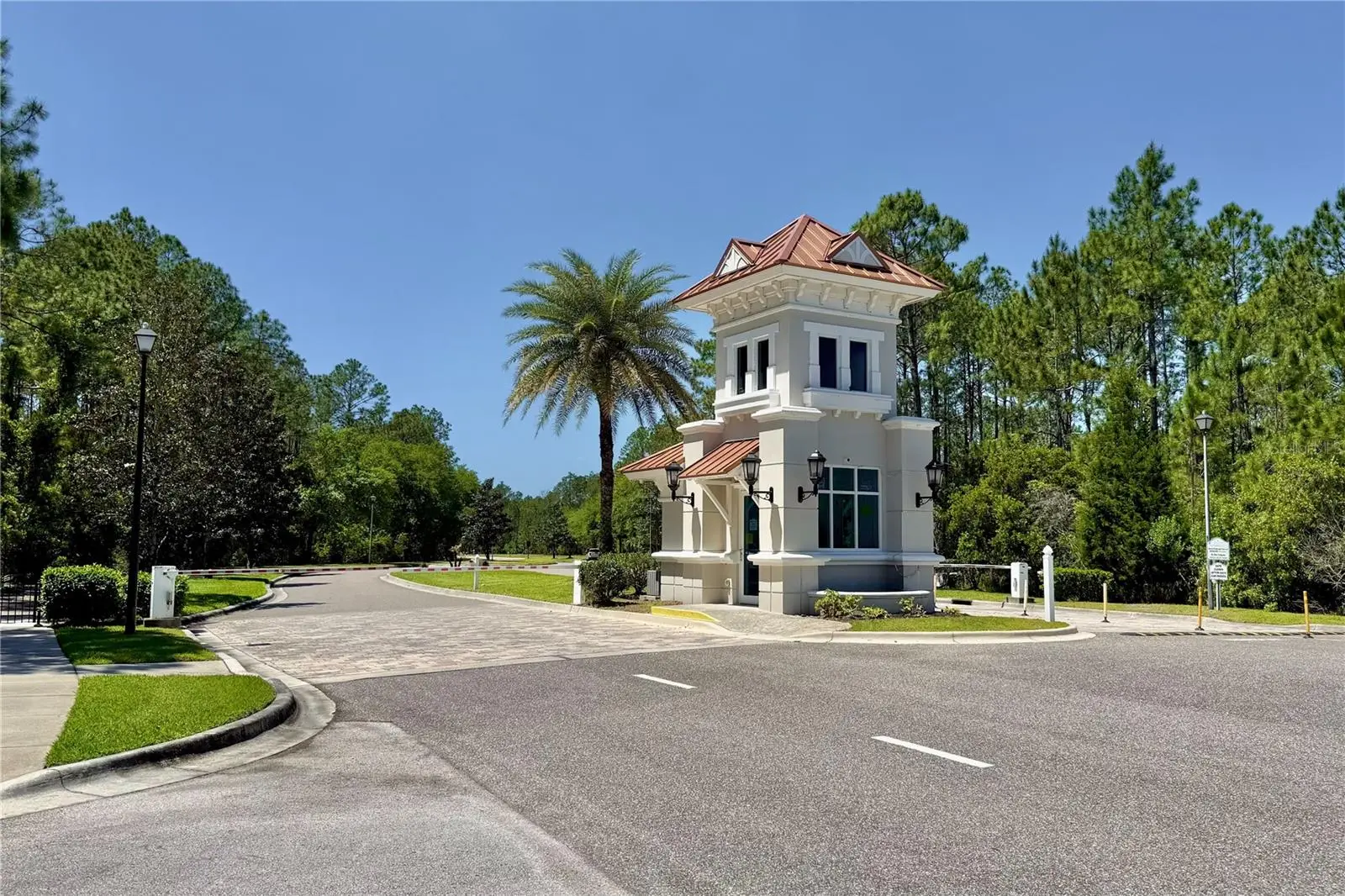 111 Hummingbird Place, FL