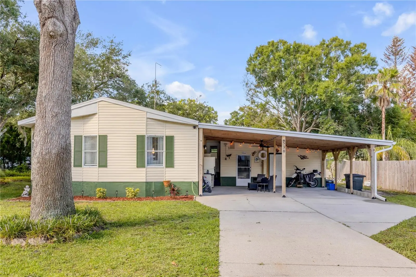 530 Mill Run Drive, FL