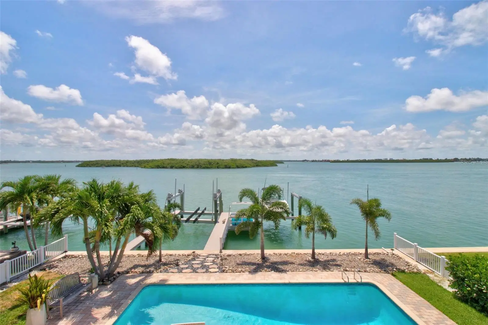503 Johns Pass Avenue, FL