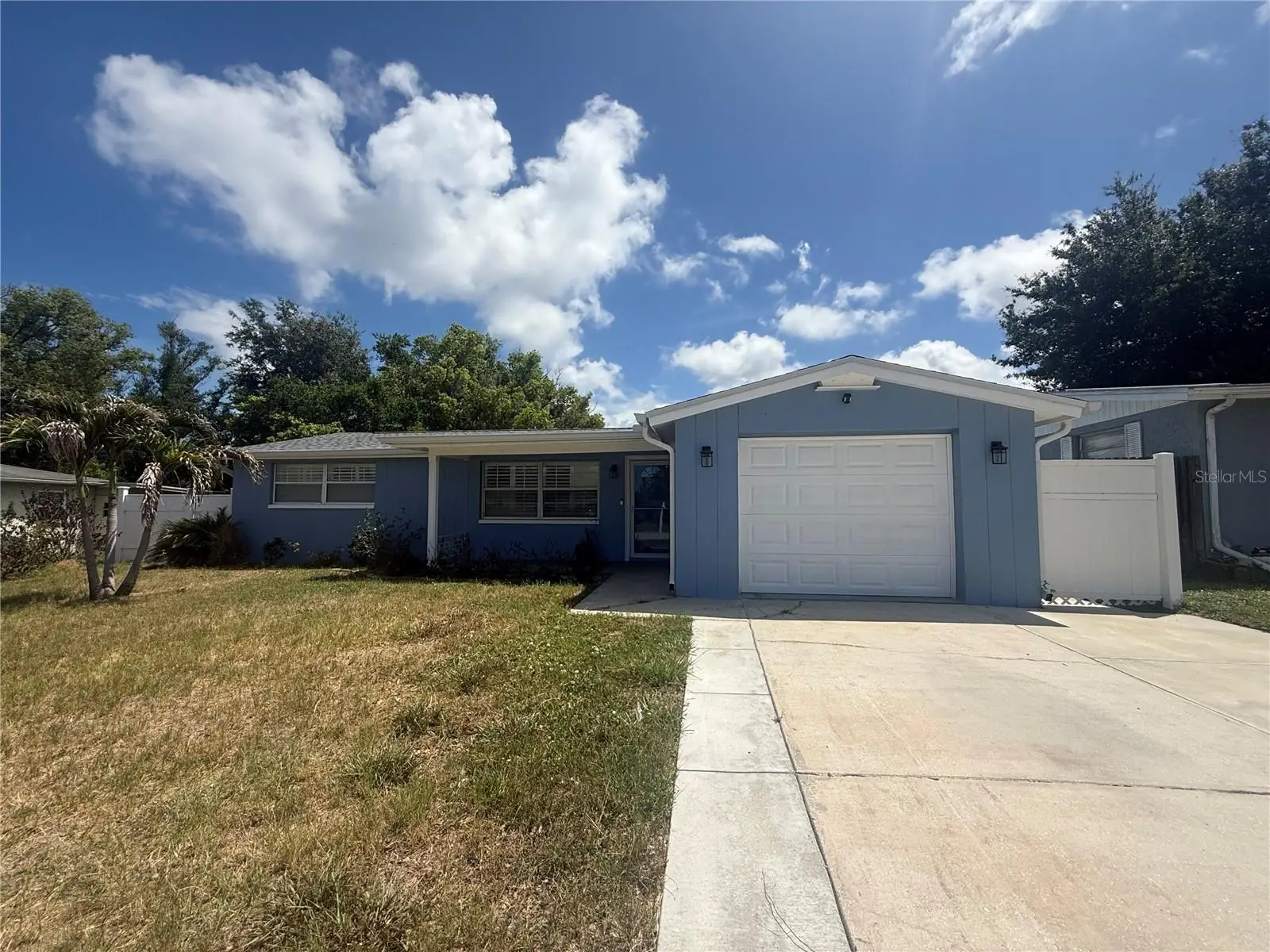 5240 School Road, FL
