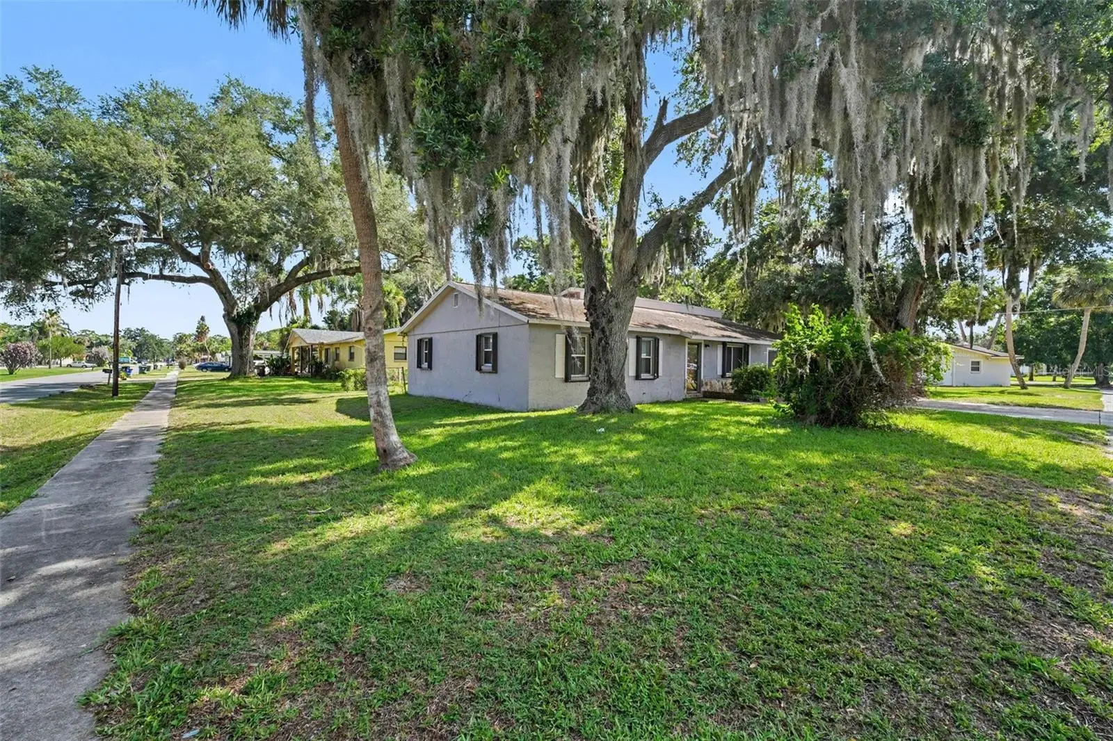 838 Georgia Avenue, FL
