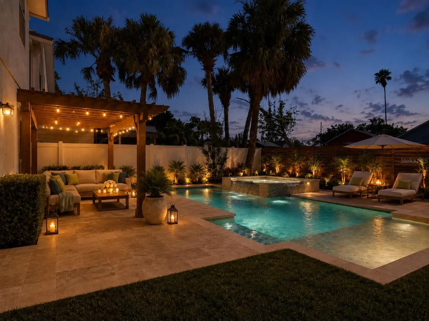 2601 Lake Avenue, FL