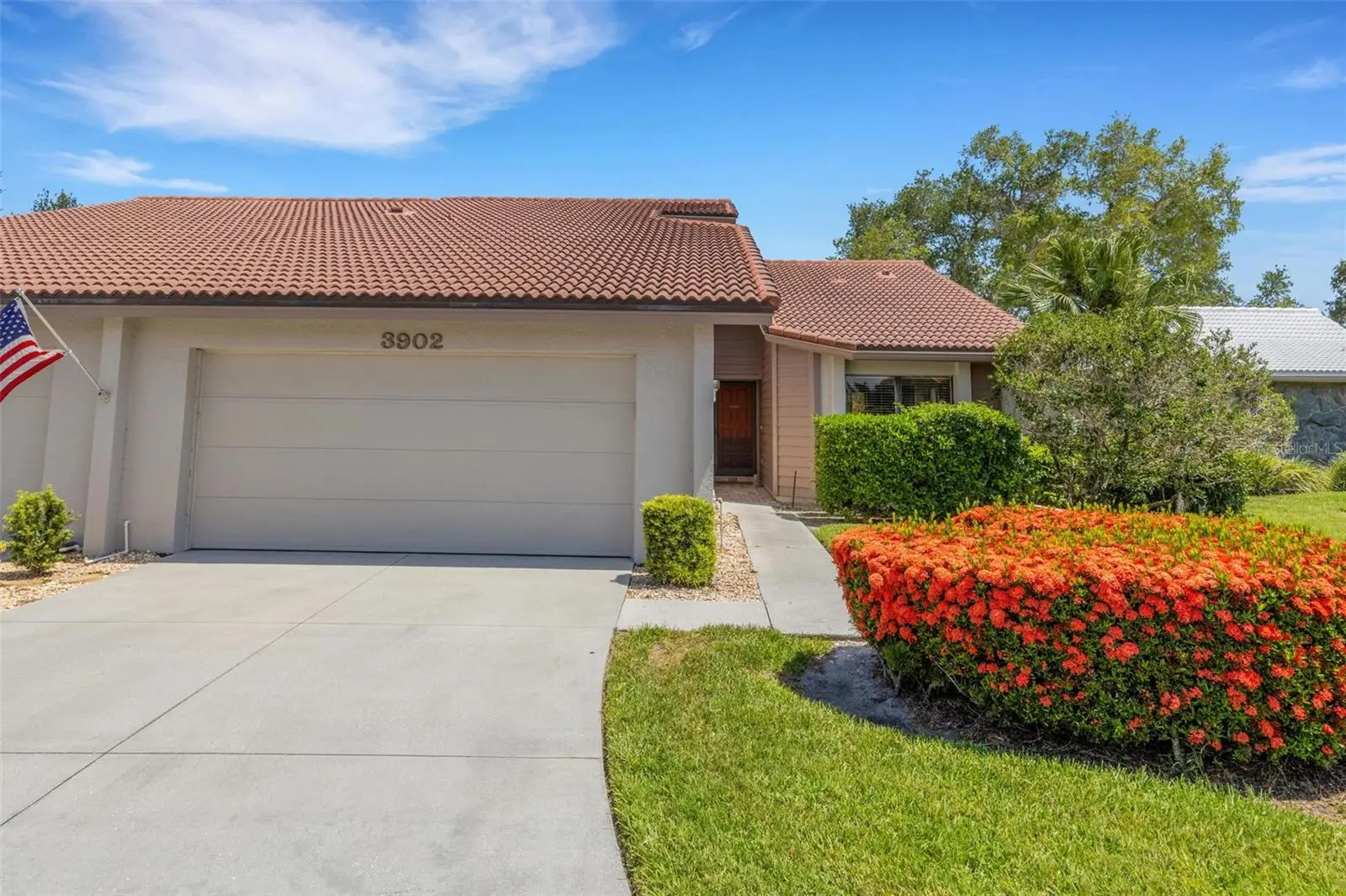 3902 Wilshire Drive, FL