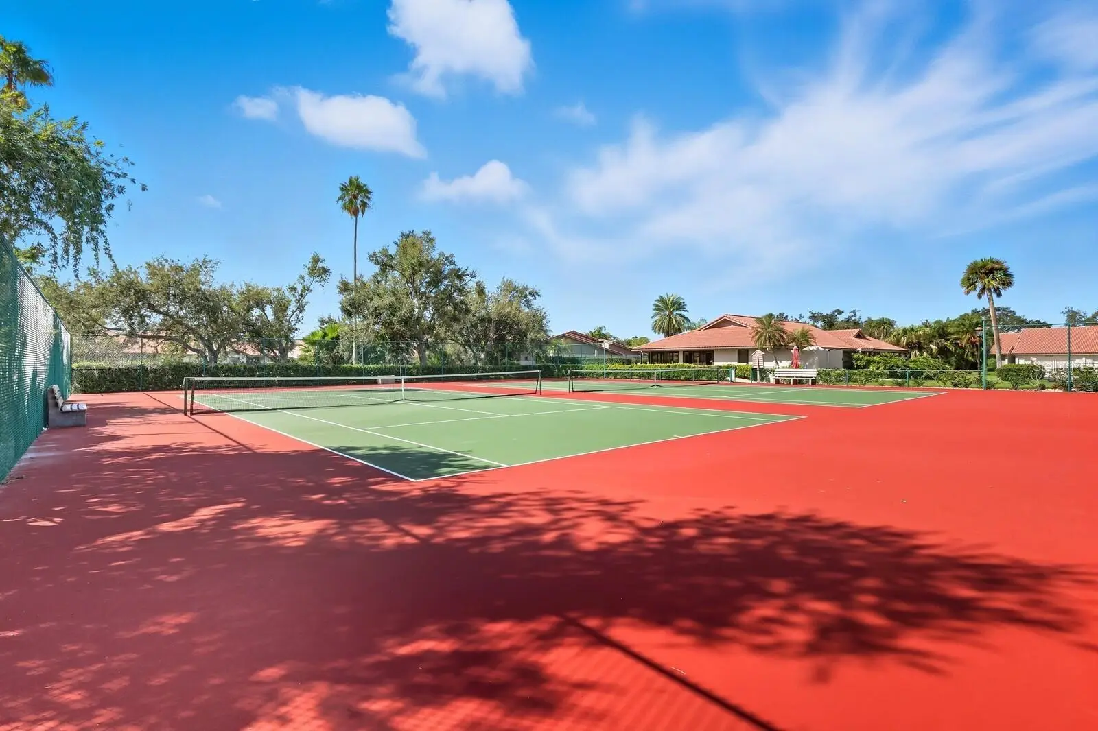 3902 Wilshire Drive, FL