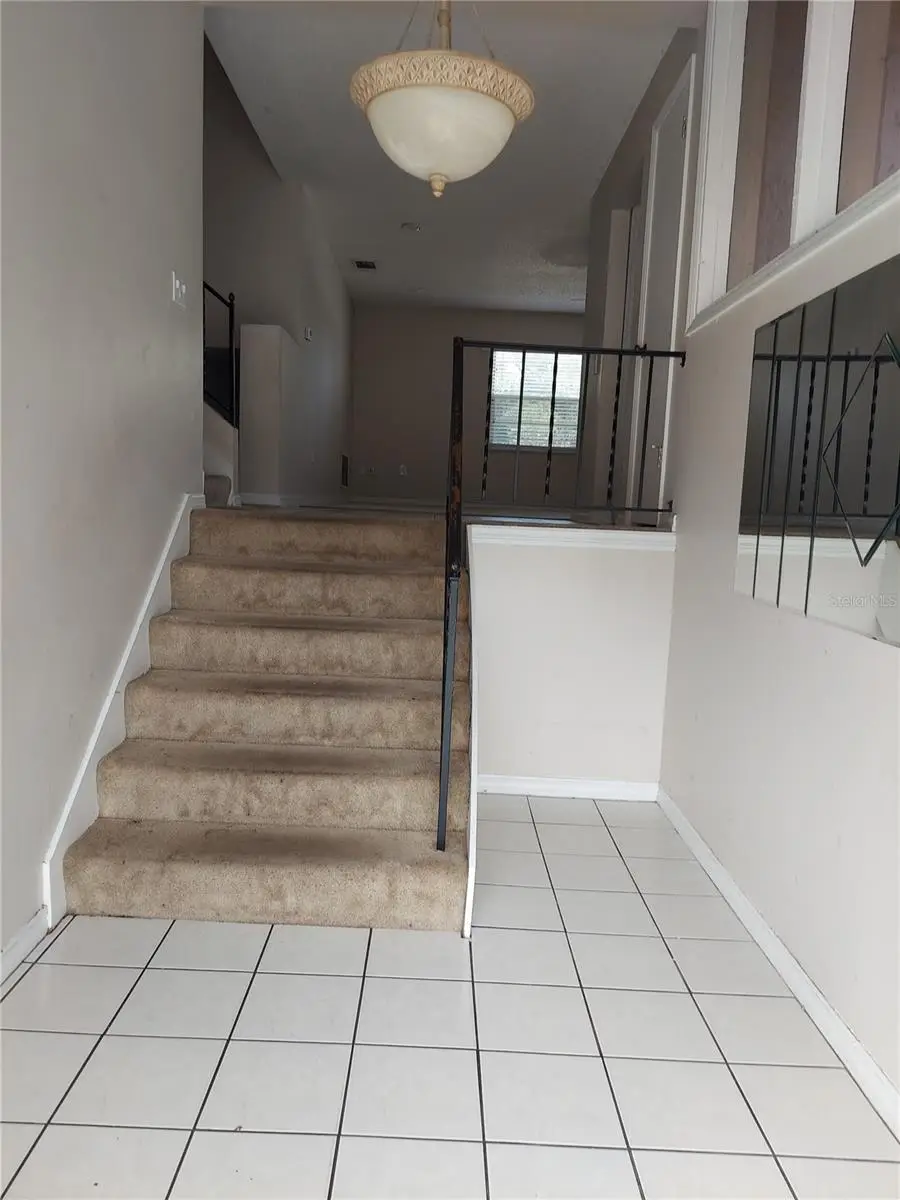 8139 Laurel Tree Drive, FL