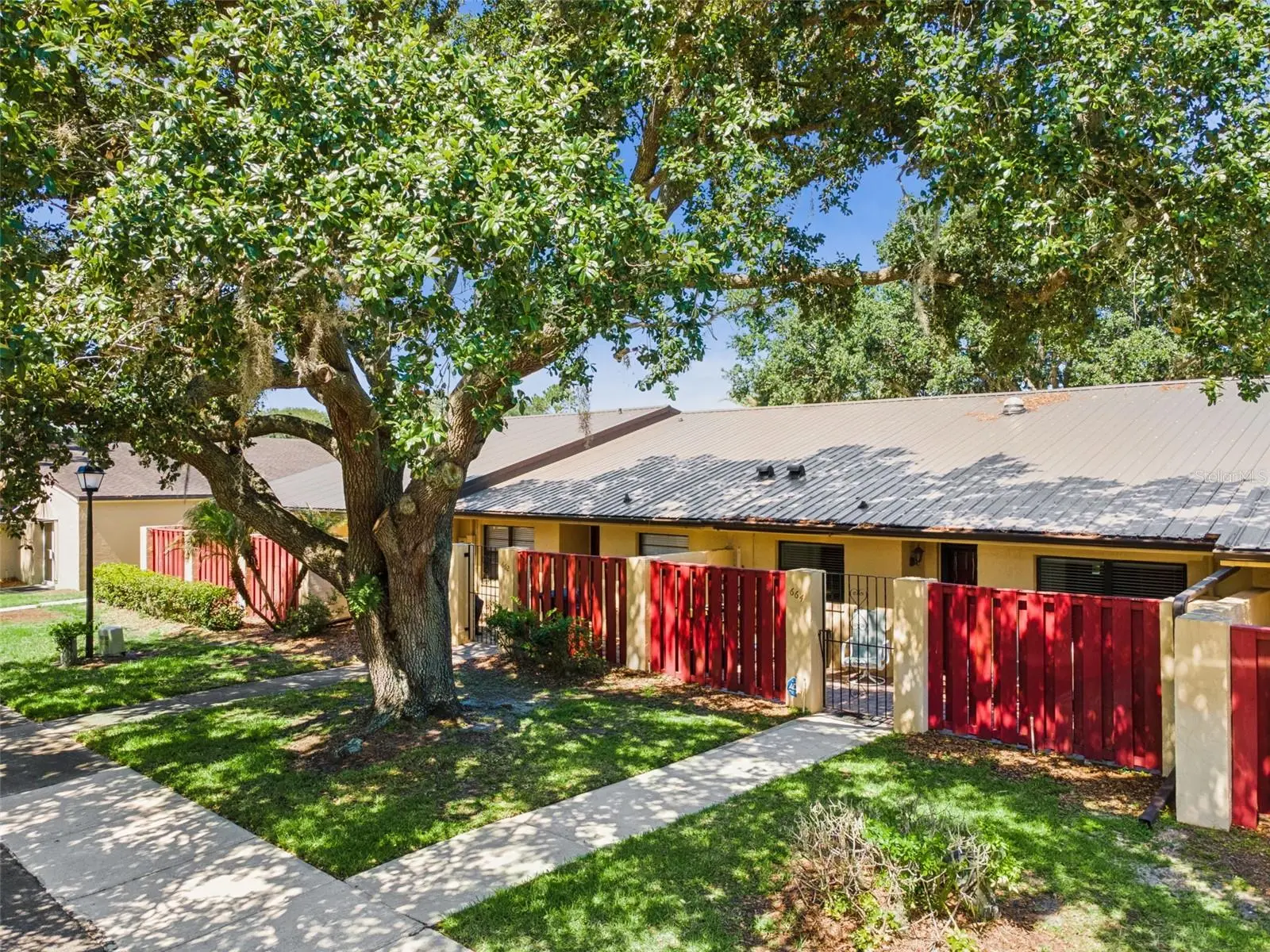 664 Clubhouse Road, FL