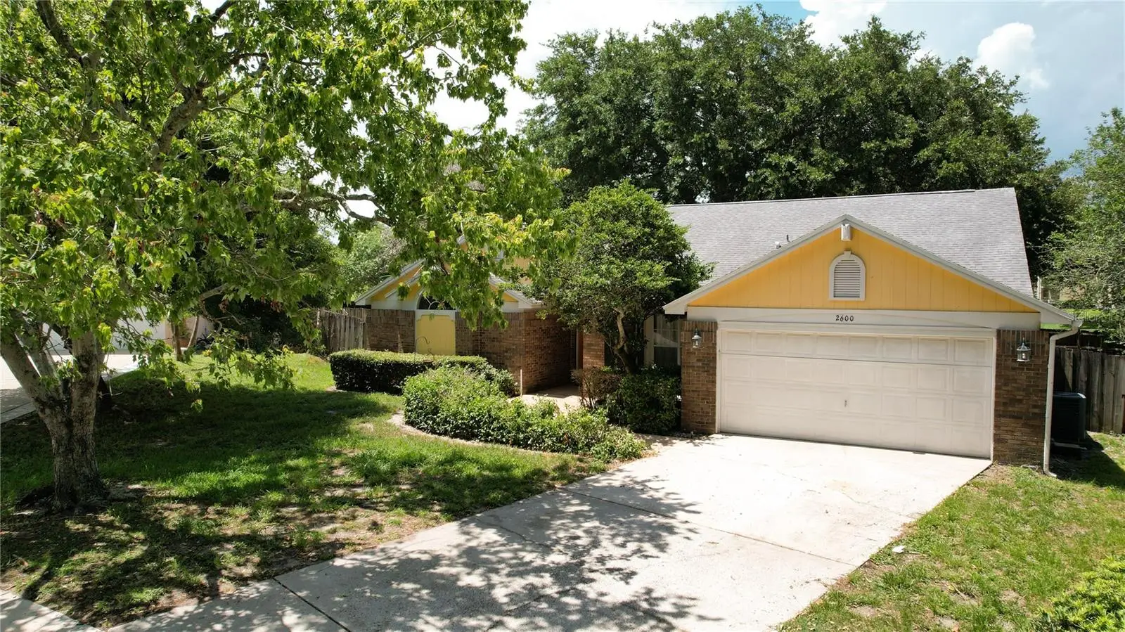 2600 Clementon Park Court, FL