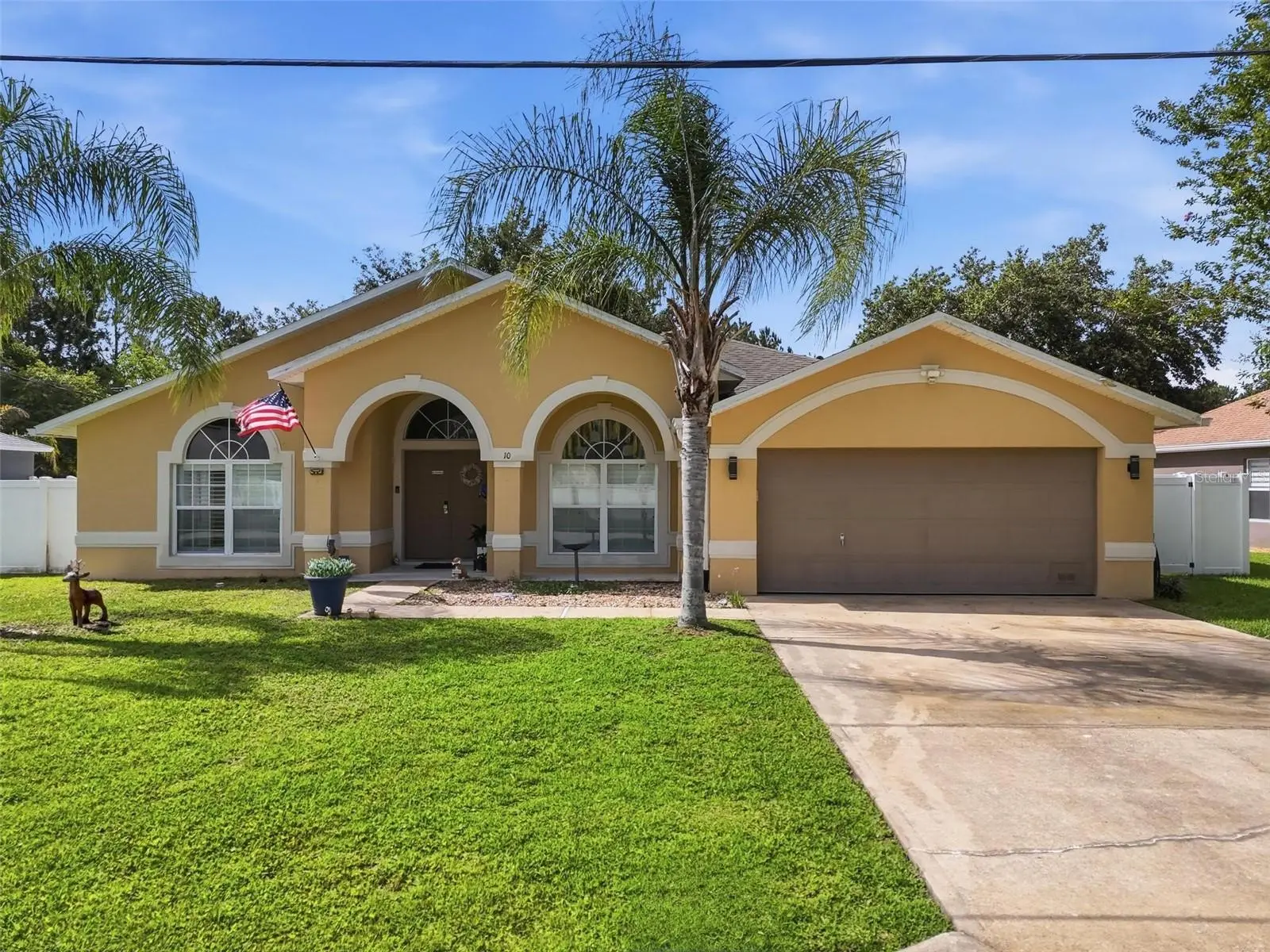 10 Larkspur Way, FL
