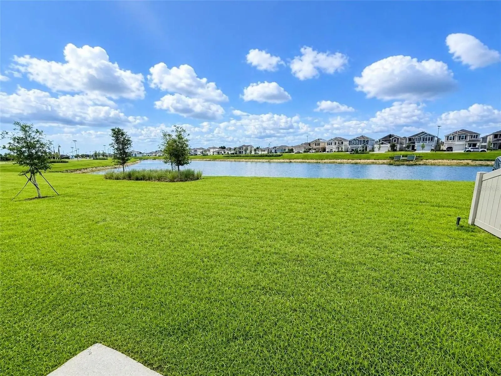 2085 Lasso Loop, FL