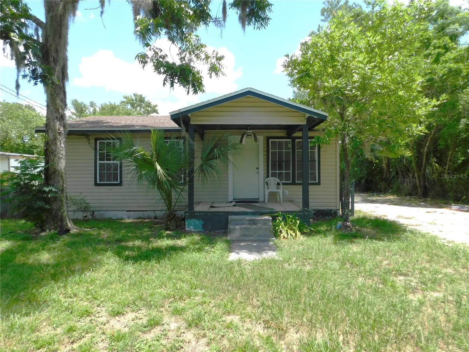 306 Florida Drive, FL