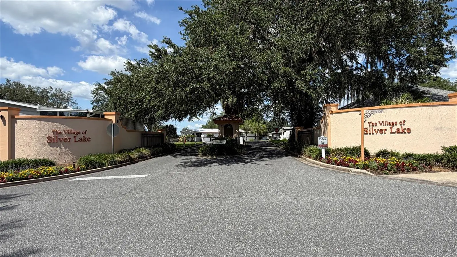 925 Beechwood Avenue, FL