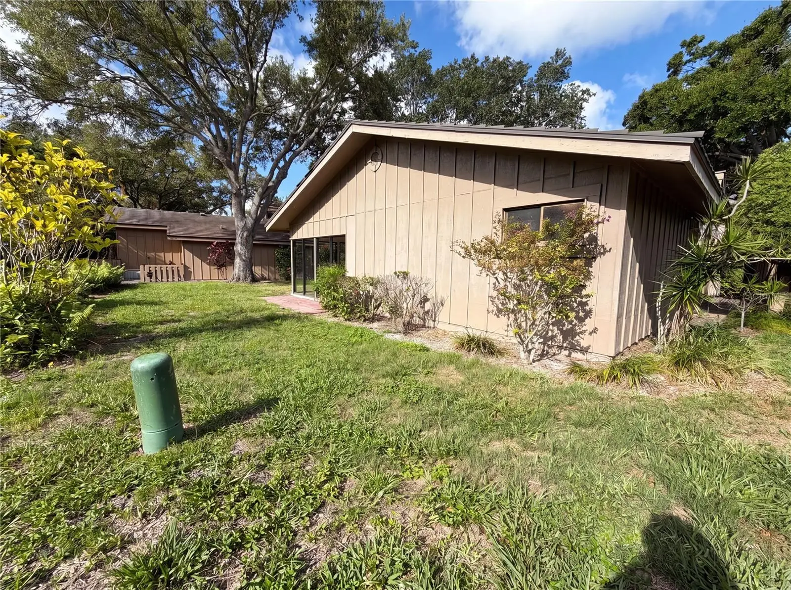 1407 Willow Oak Circle, FL