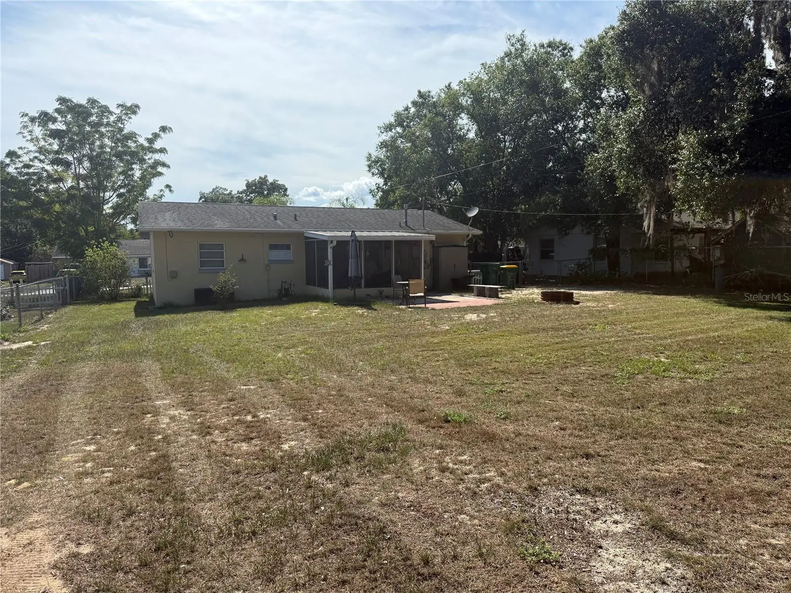 37 Pine Street, FL