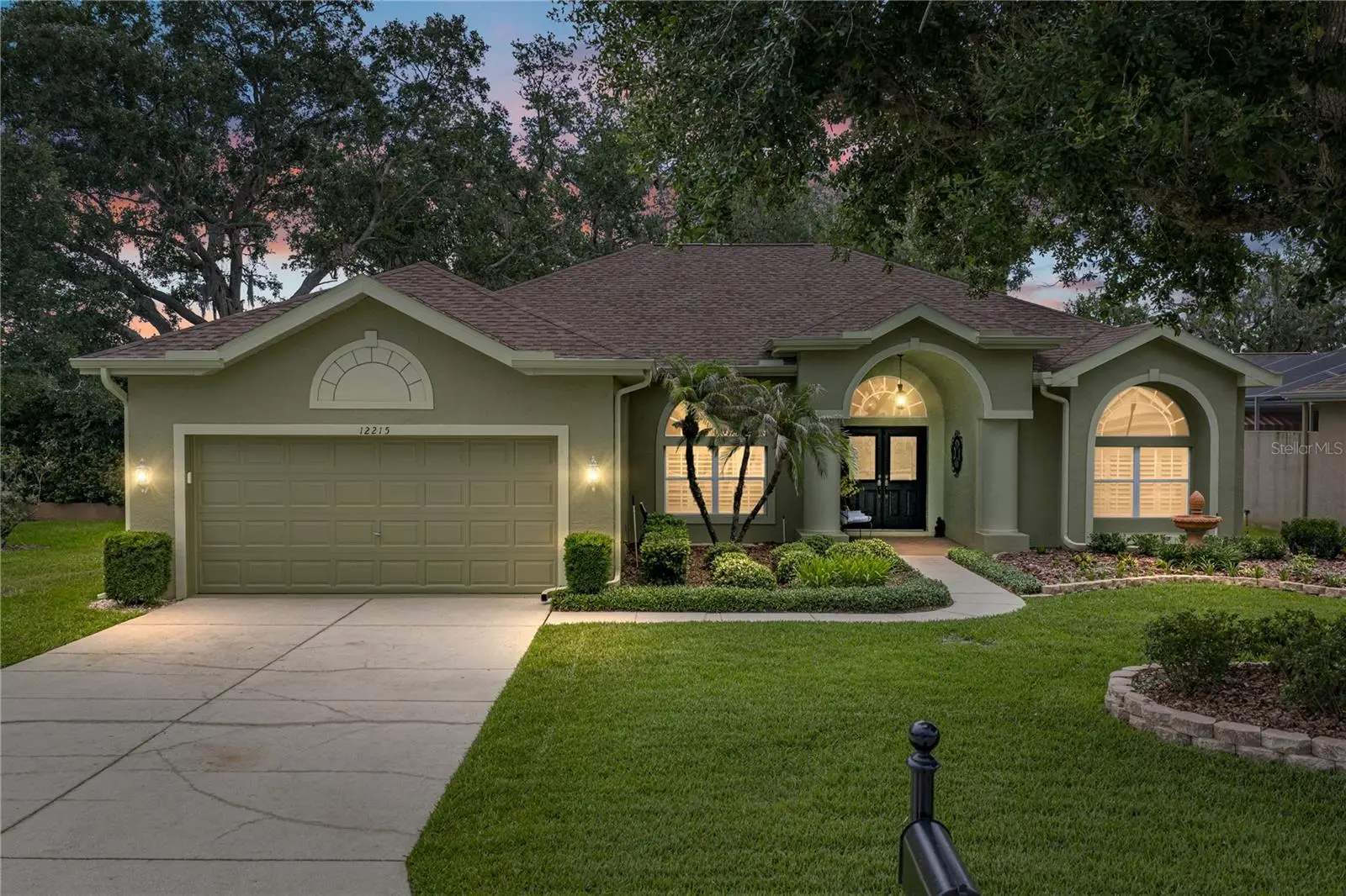 12215 Woodlands Circle, FL