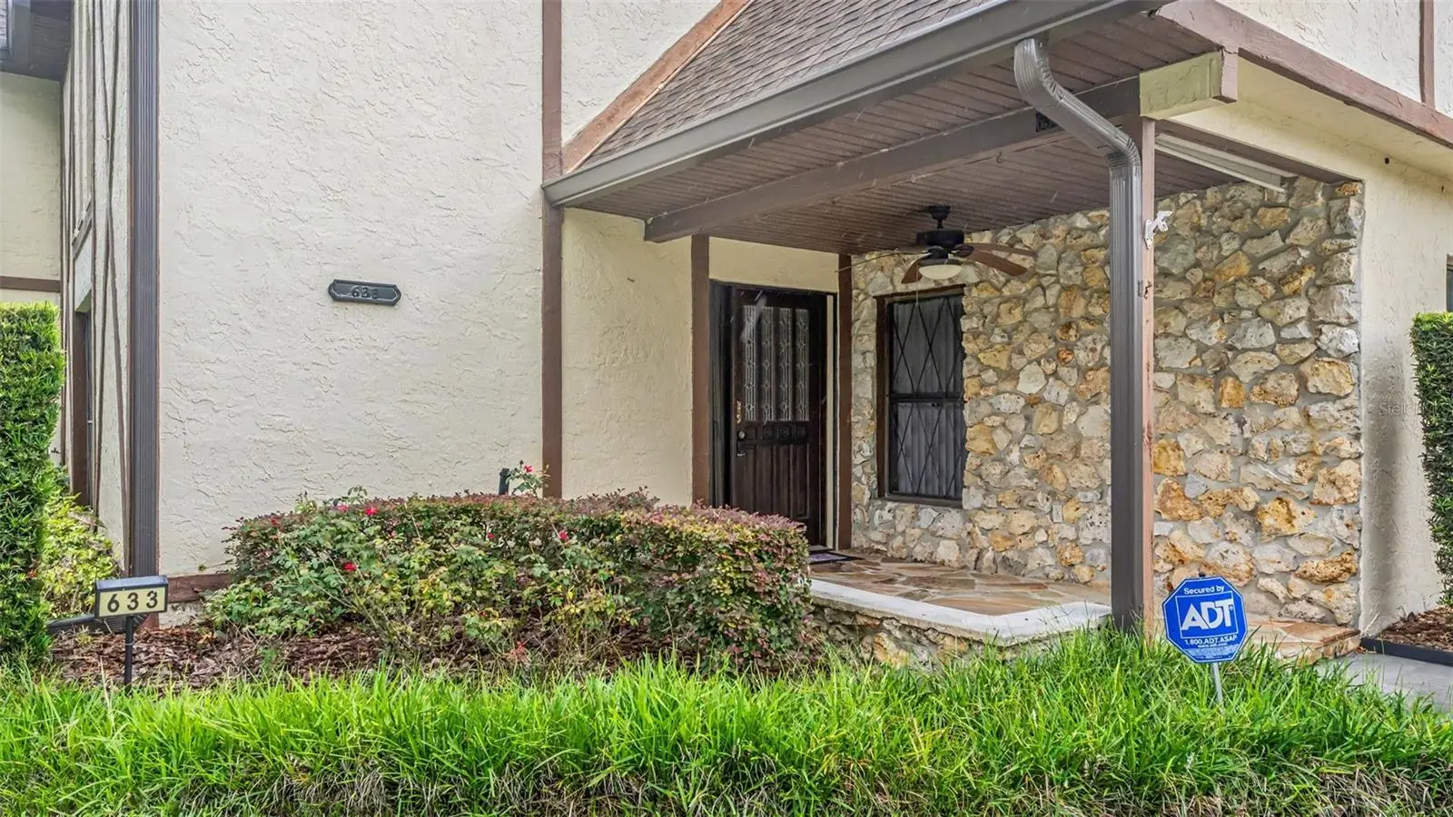633 Victoria Square Lane, FL