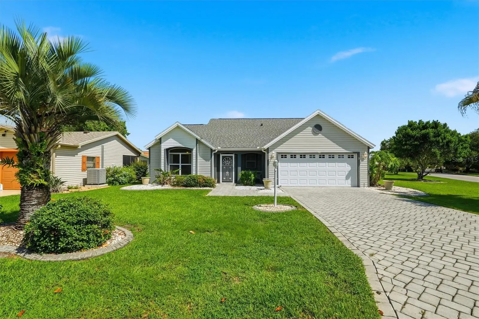 1260 Granada Court, FL