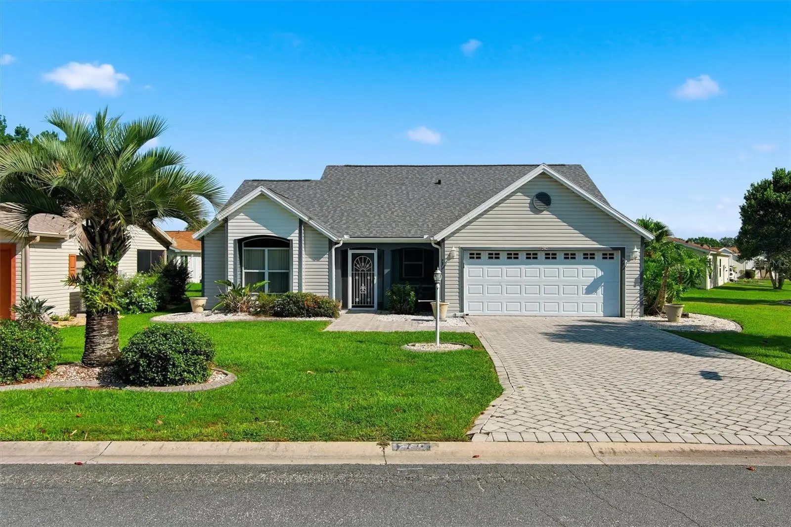 1260 Granada Court, FL