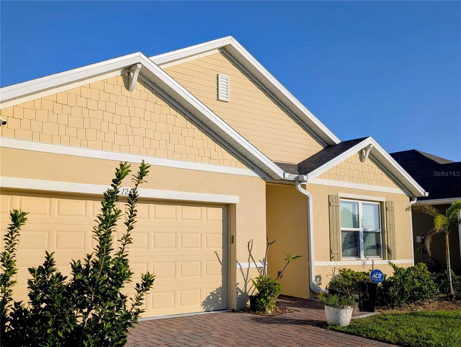 1215 Dugan Circle, FL