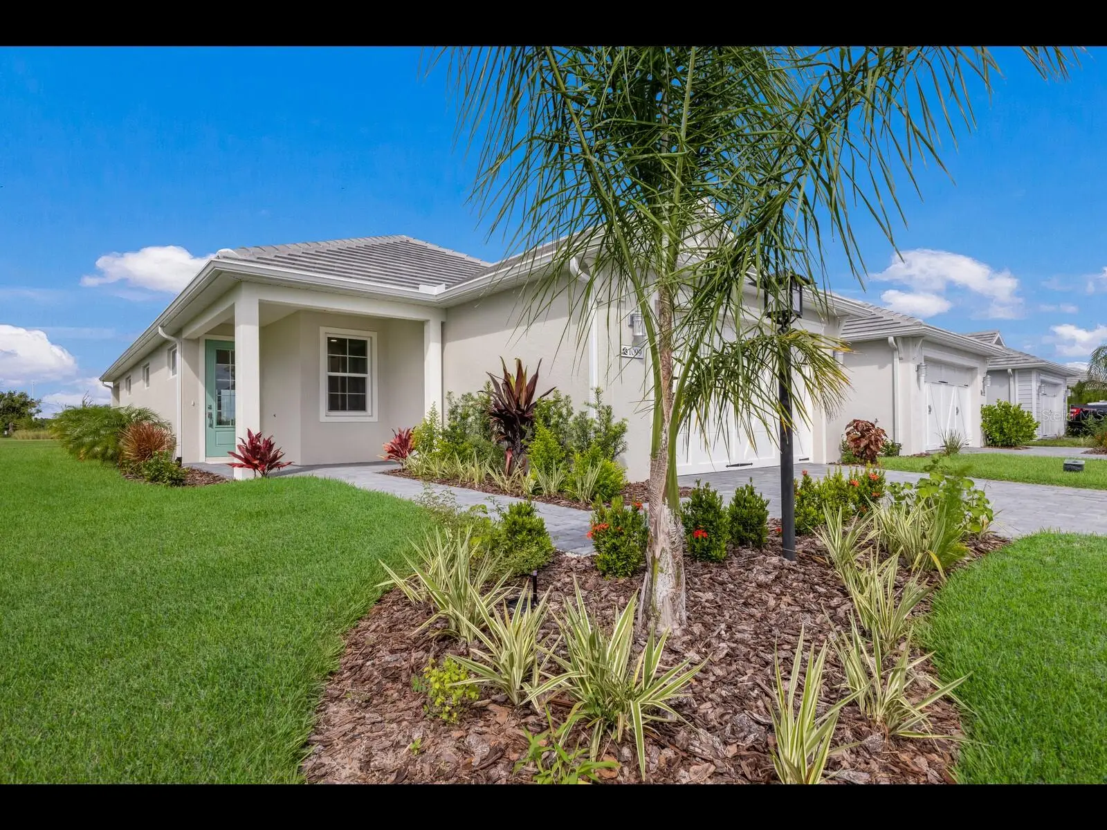 1099 Waterline Court, FL