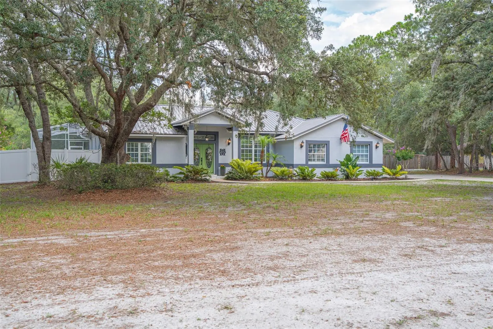 361 Lake Lenelle Drive, FL