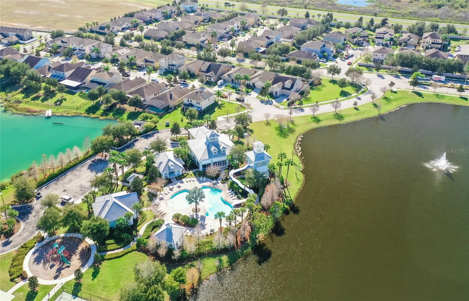 528 Rainbow Springs Loop, FL