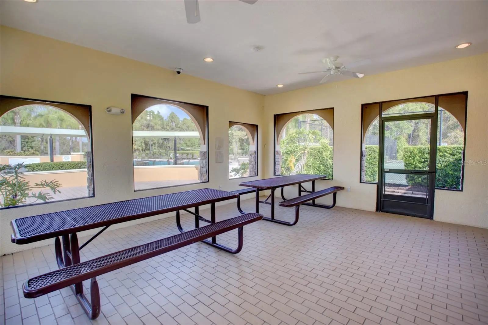 3405 Heirloom Rose Place, FL
