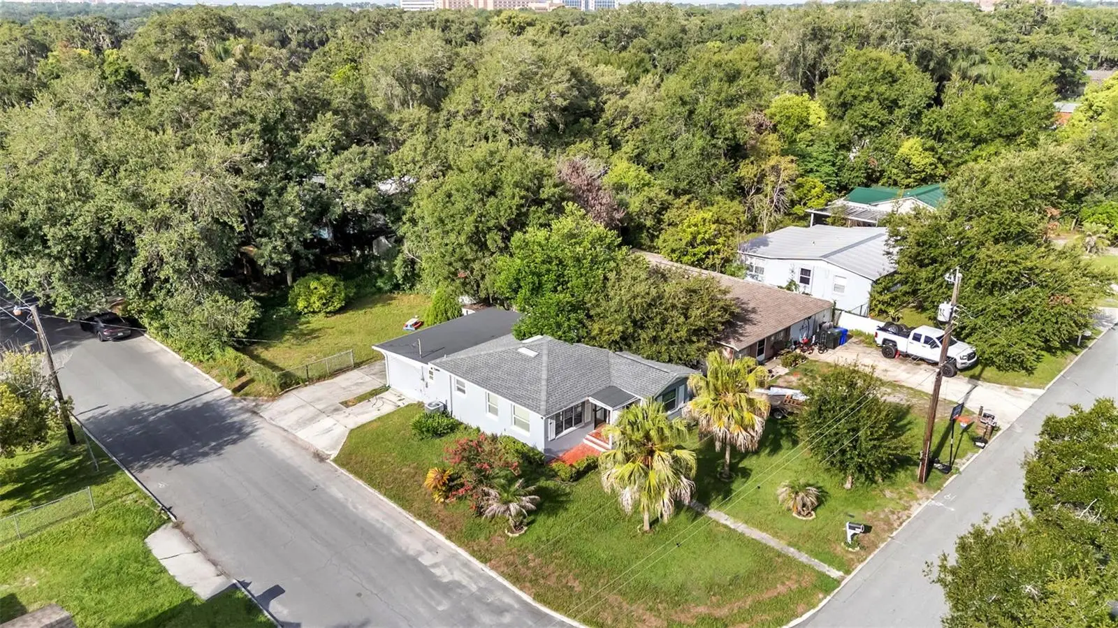 861 Lowell Street, FL