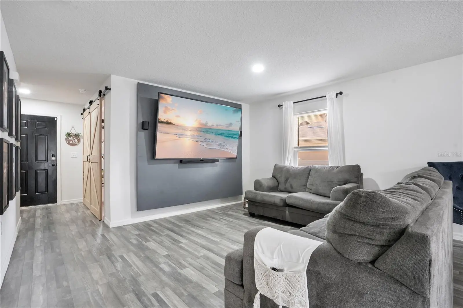 301 Salmon Way, FL
