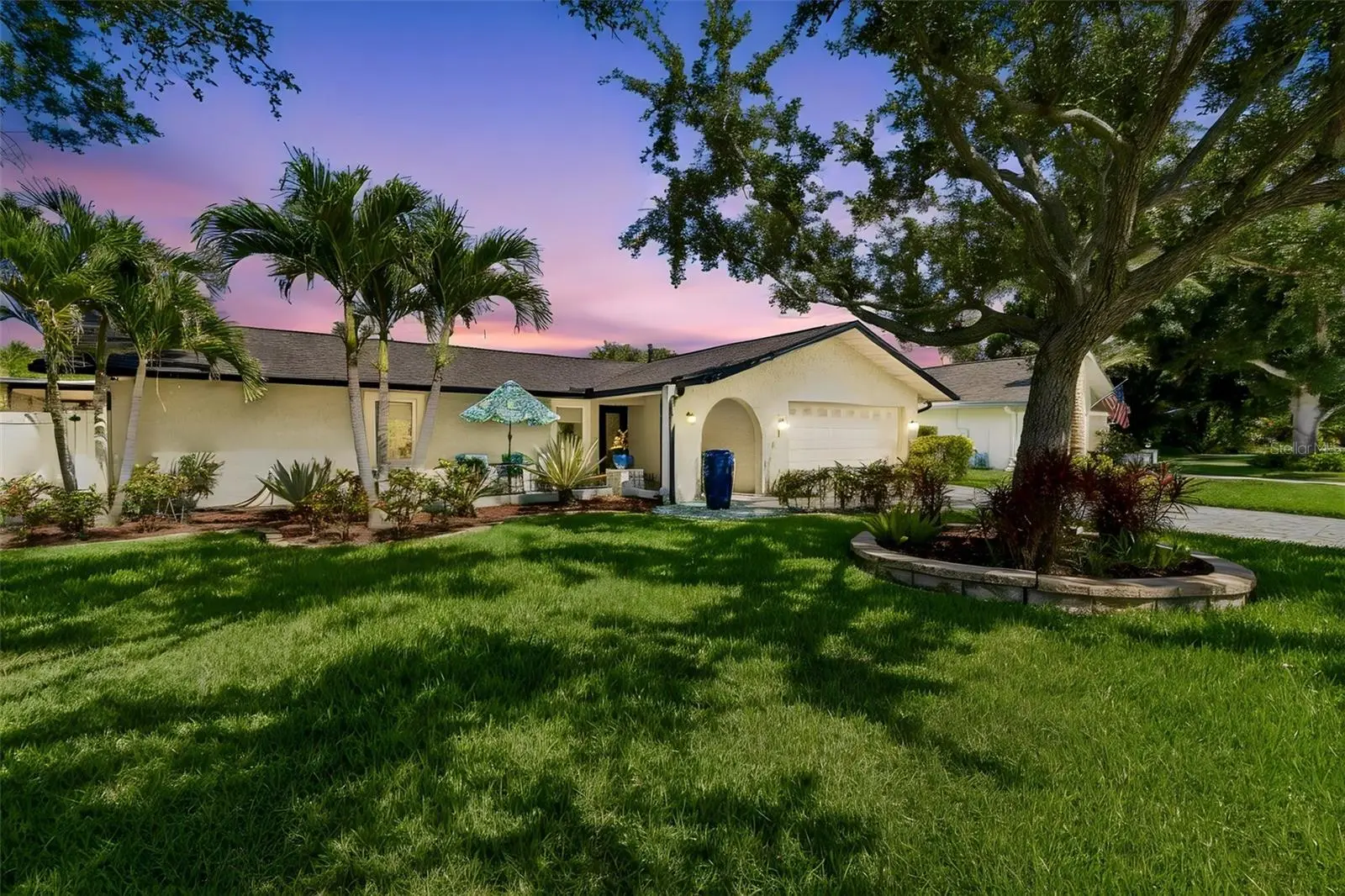 725 Del Oro Drive, FL