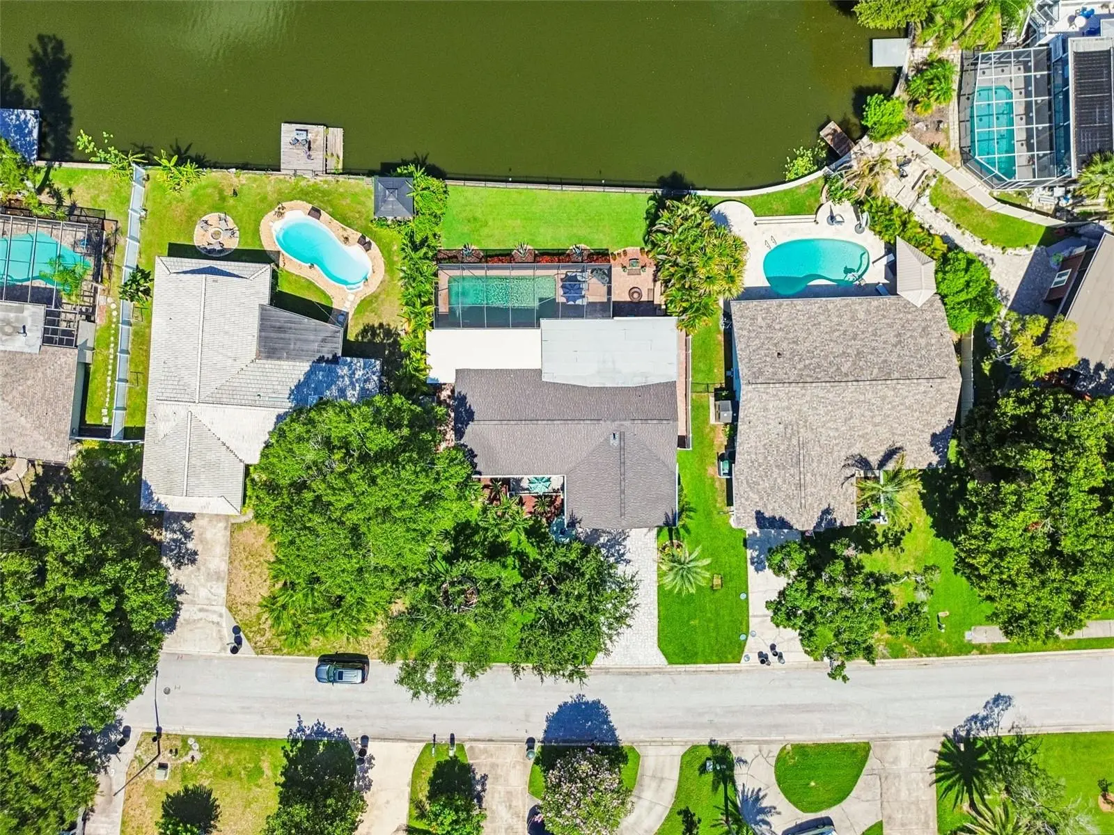725 Del Oro Drive, FL