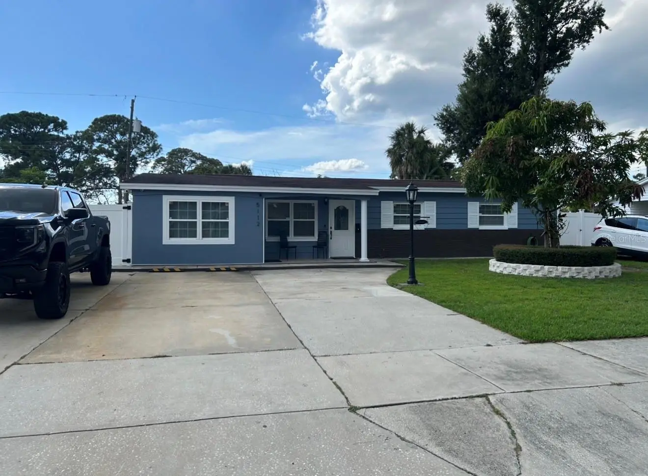 5112 Gateway Drive, FL