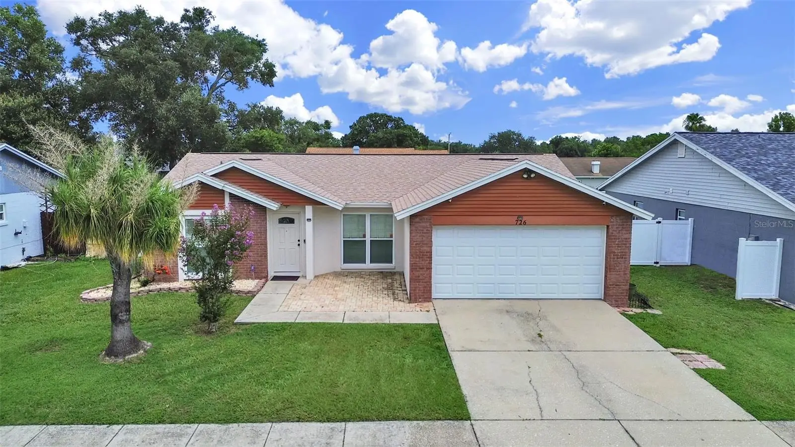 726 Stillview Circle, FL