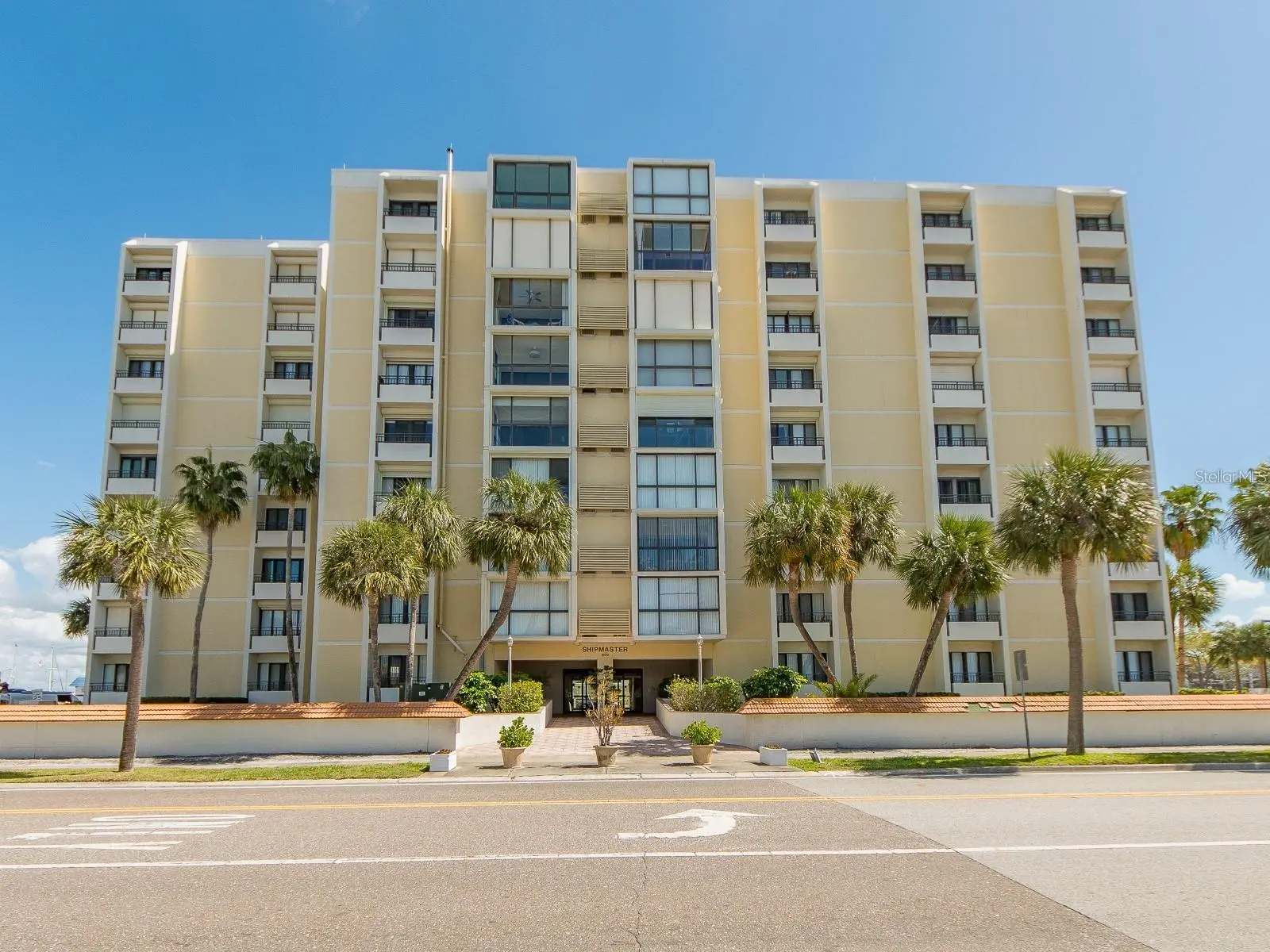 800 Gulfview Boulevard, FL