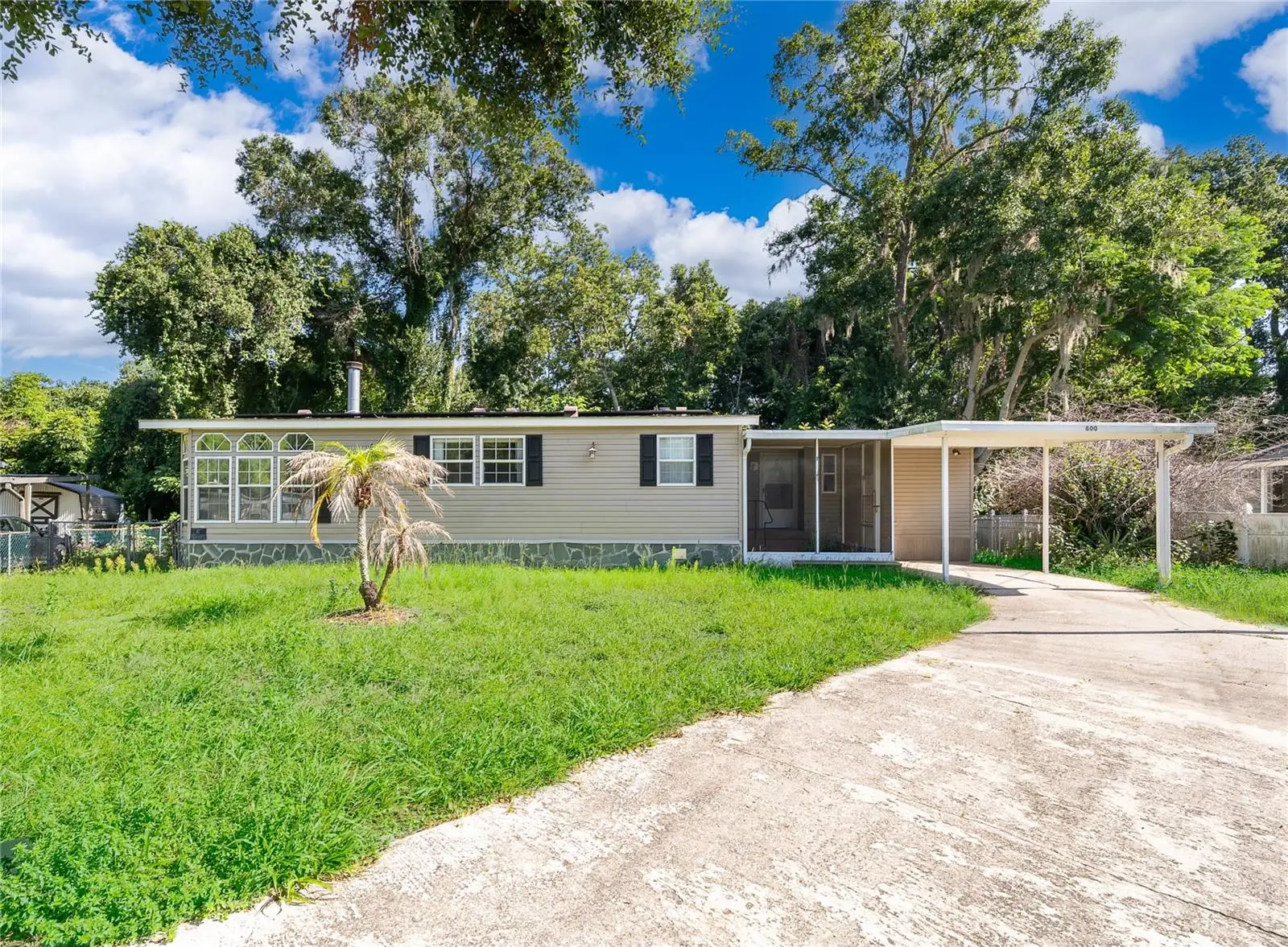 800 Gee Creek Court, FL