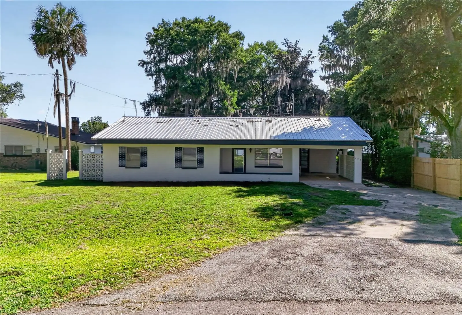 4136 Cr 400, FL
