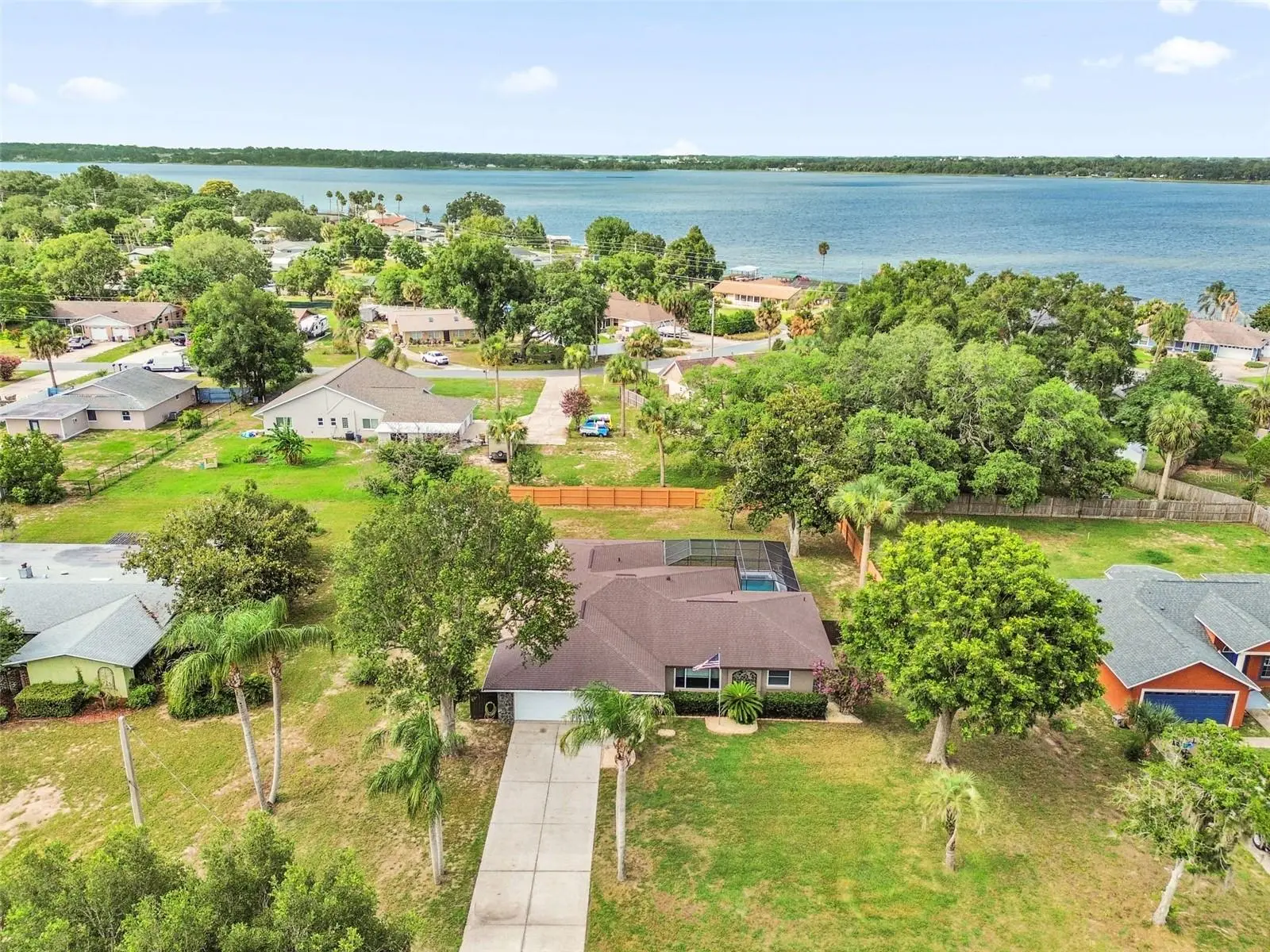 5202 Sydney Road, FL