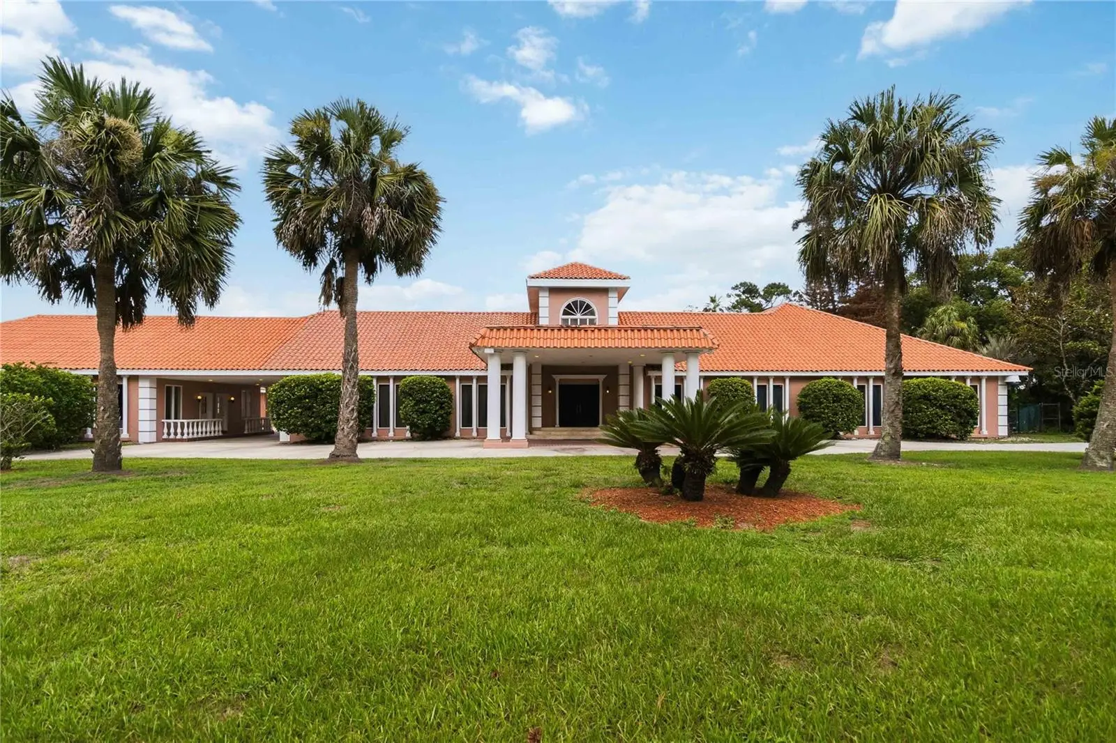593 Dunmar Circle, FL
