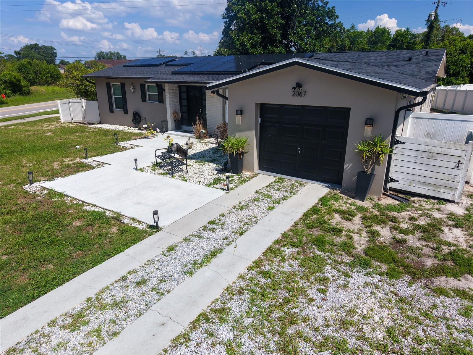2067 Barlington Drive, FL