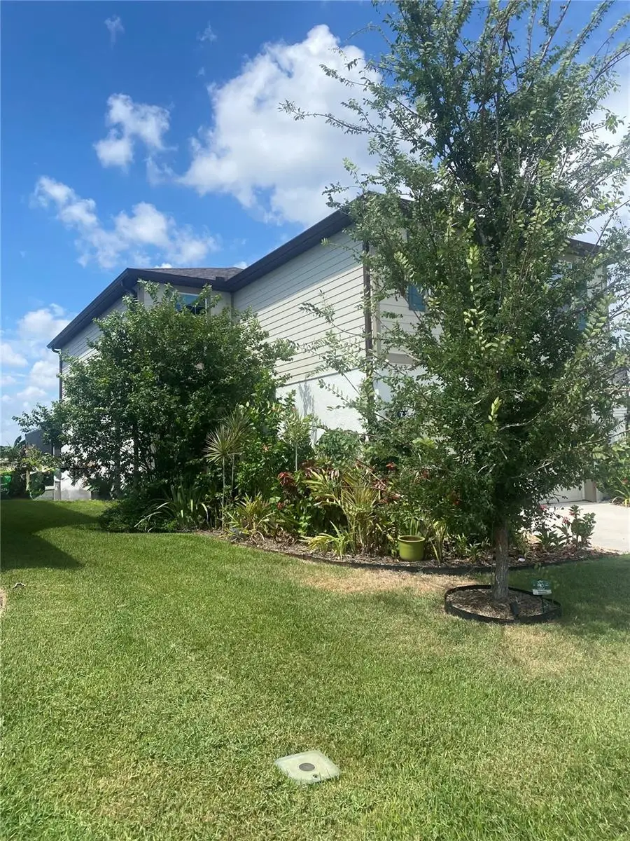 9126 Royal River Circle, FL