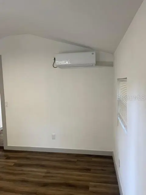 1157 Highland Court, FL